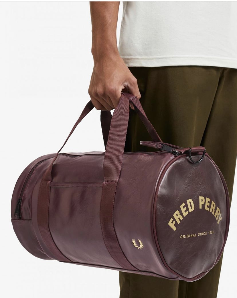 Bolsa Fred Perry Classic Barrel Vinho Blue Lord